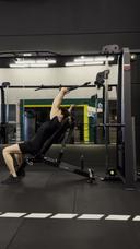 Pulldown banco inclinado cross over